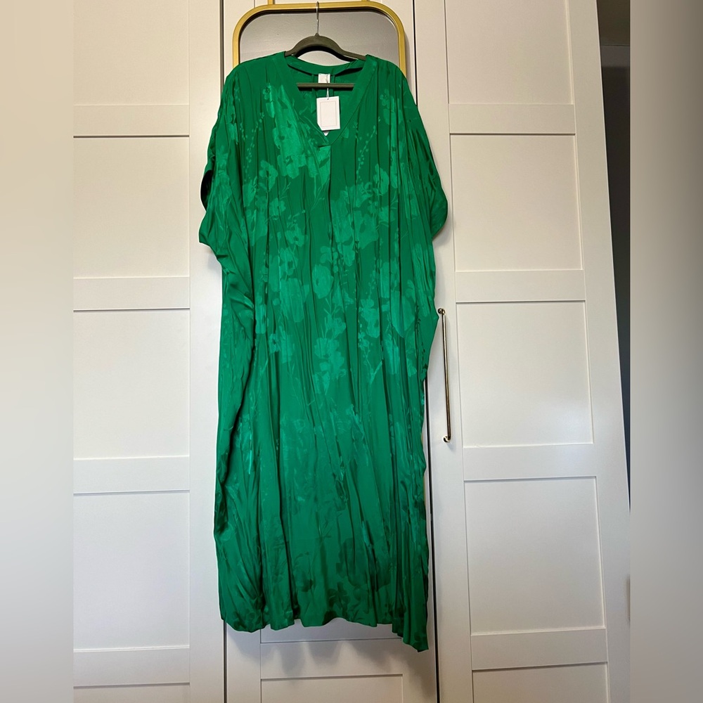 H&M Green Satiny Kaftan